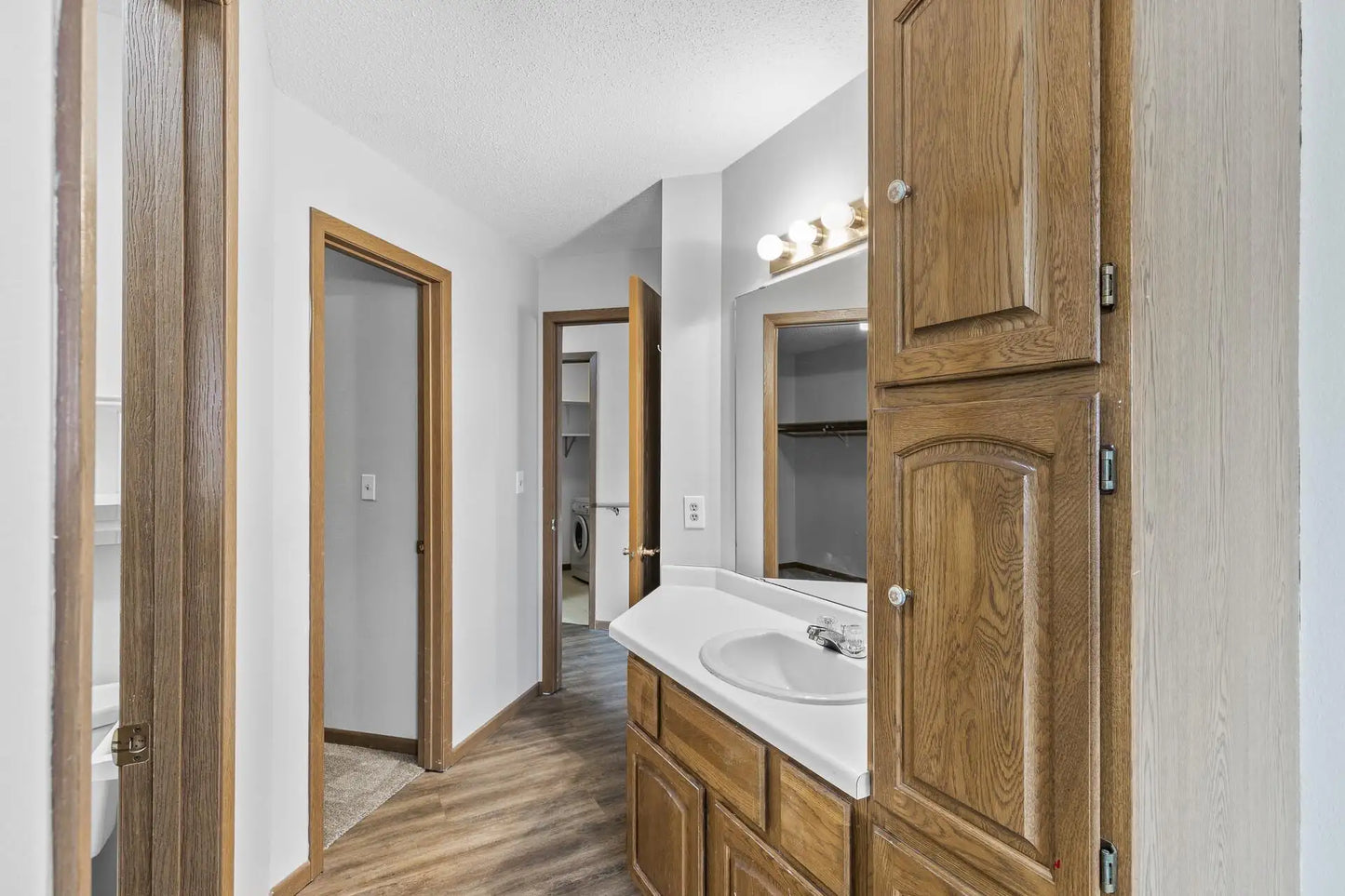 3255 80th Street, Inver Grove Heights, MN 55076