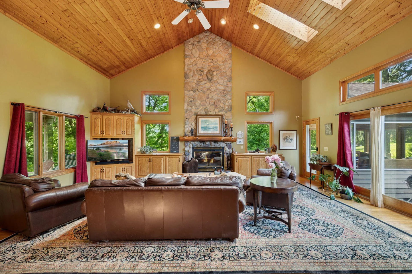 940 Brown Road, Wayzata, MN 55391