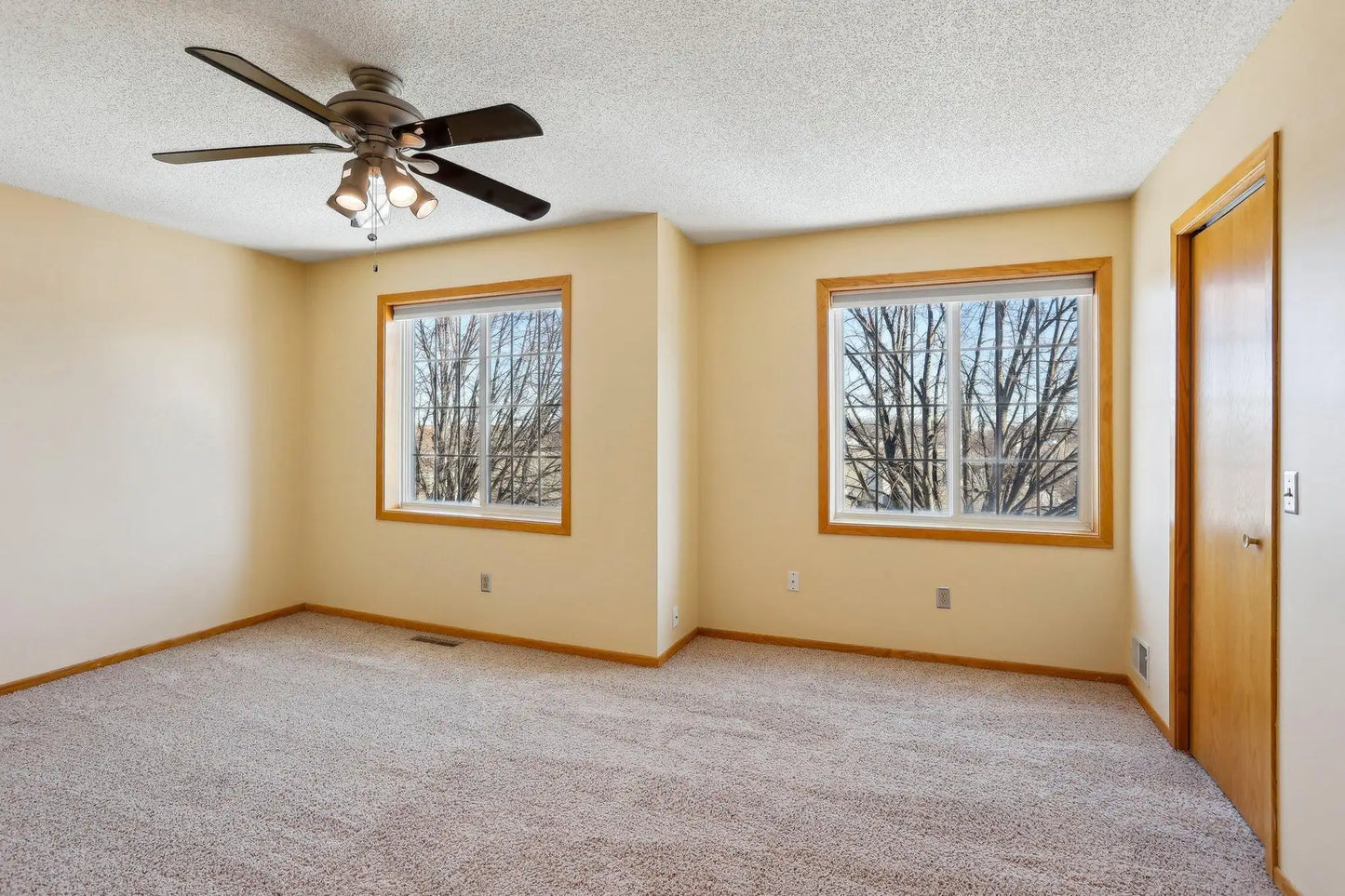 18338 Coneflower Lane, Eden Prairie, MN 55346