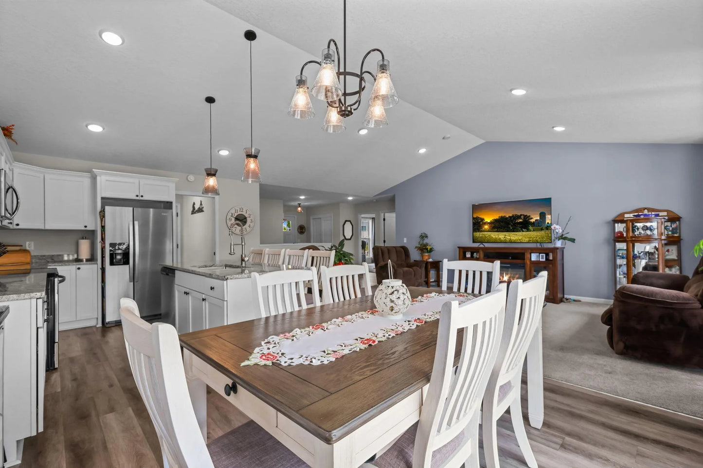 941 Whiskey Road, Isanti, MN 55040