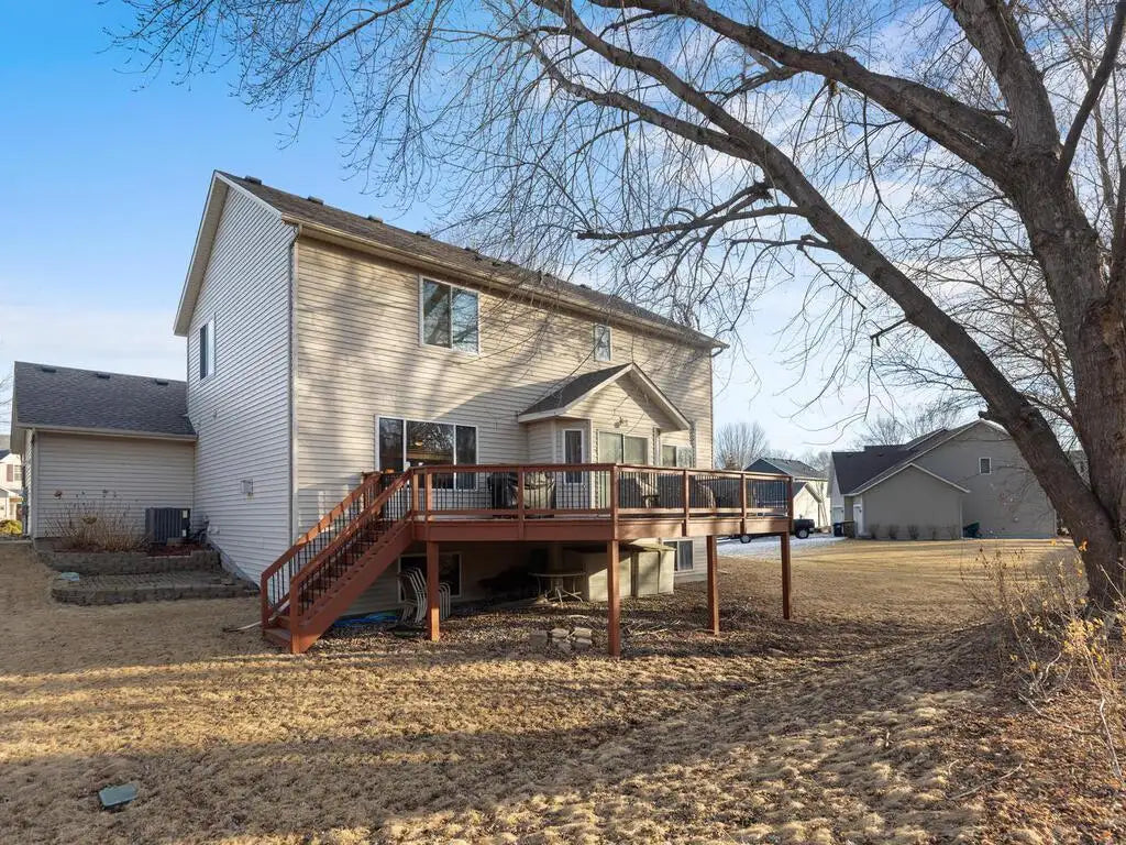 2052 Wilhelm Court, Shakopee, MN 55379