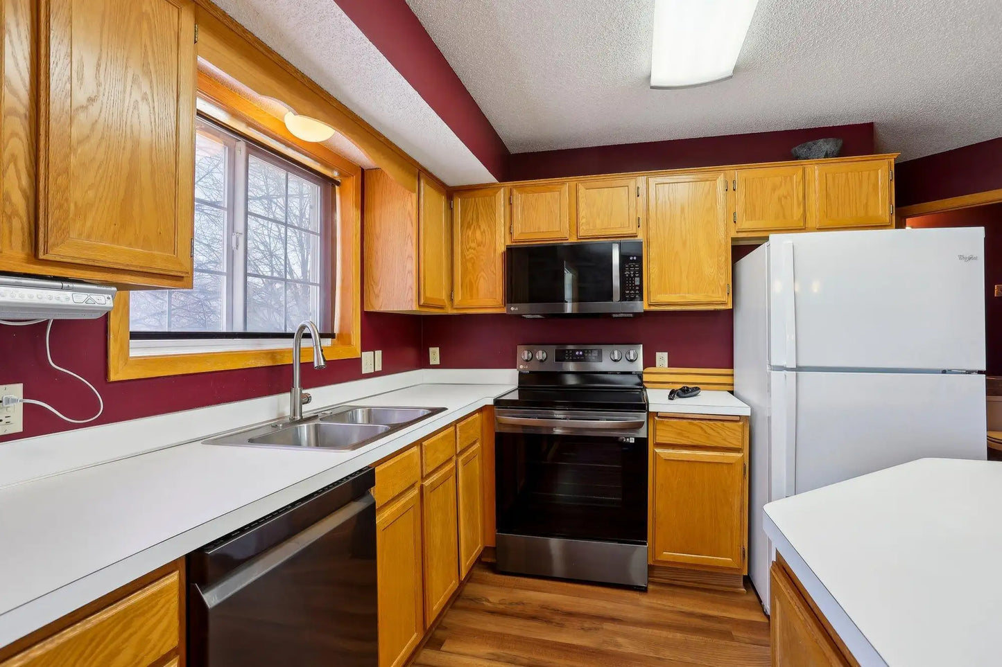 18338 Coneflower Lane, Eden Prairie, MN 55346