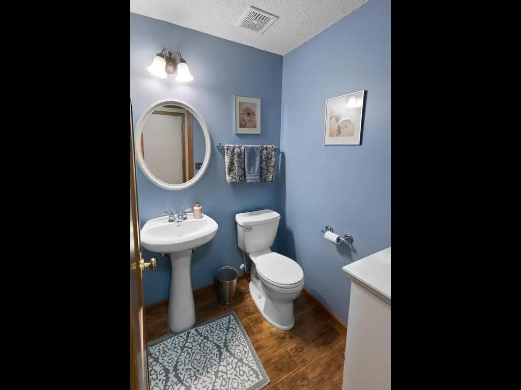 2052 Wilhelm Court, Shakopee, MN 55379
