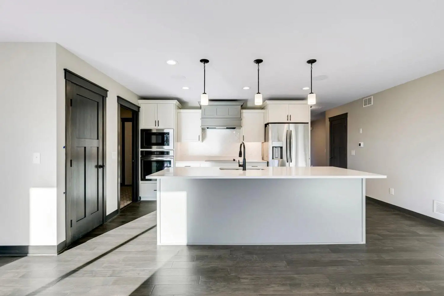 13566 Blackbird Way, Rosemount, MN 55068