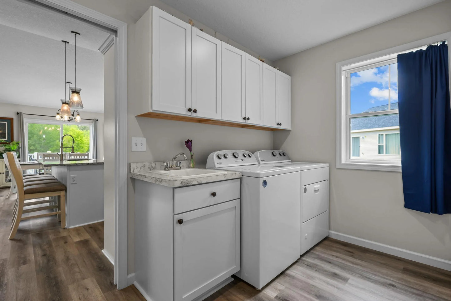 941 Whiskey Road, Isanti, MN 55040