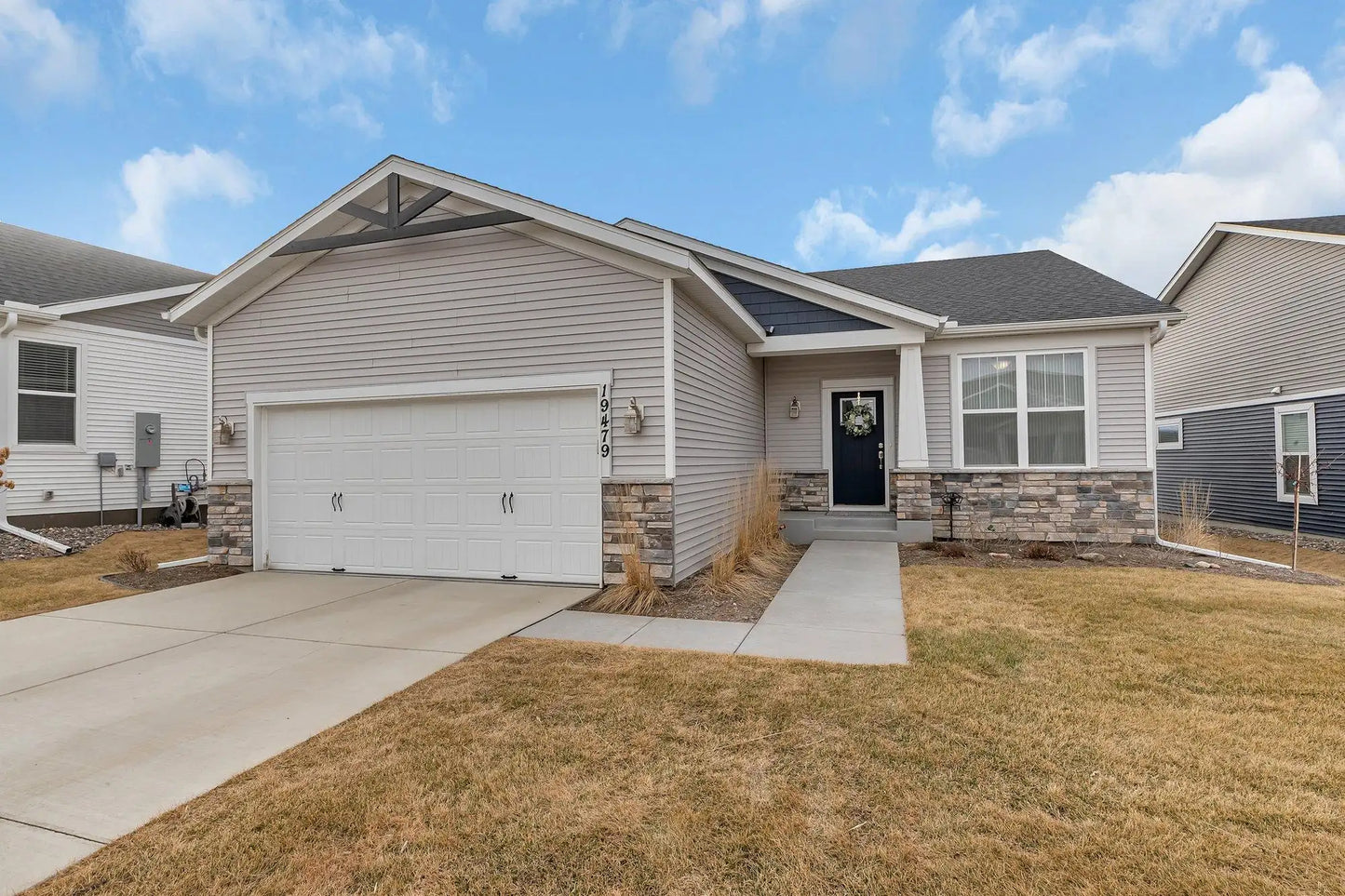 19479 102nd Place, Corcoran, MN 55374