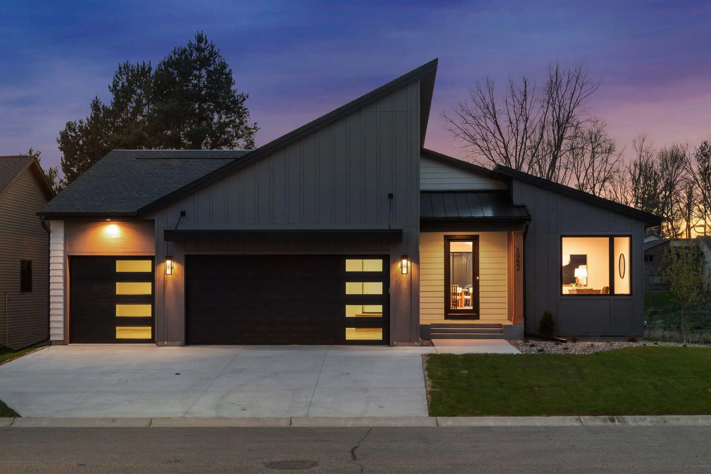 1952 Campfire Drive, Waconia, MN 55387