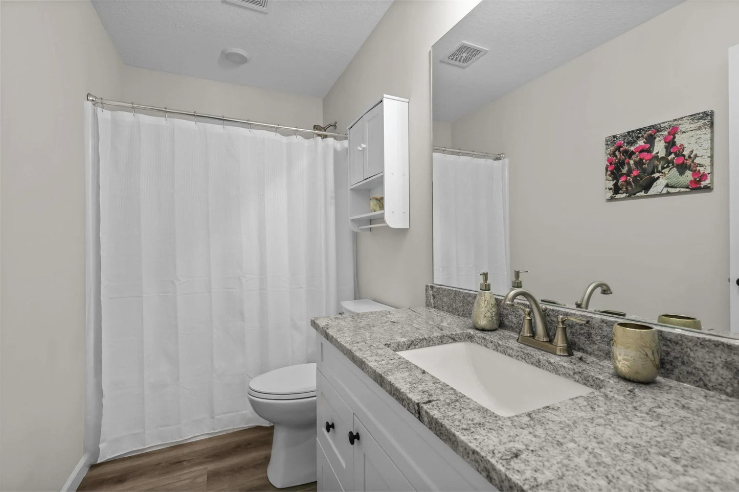 941 Whiskey Road, Isanti, MN 55040