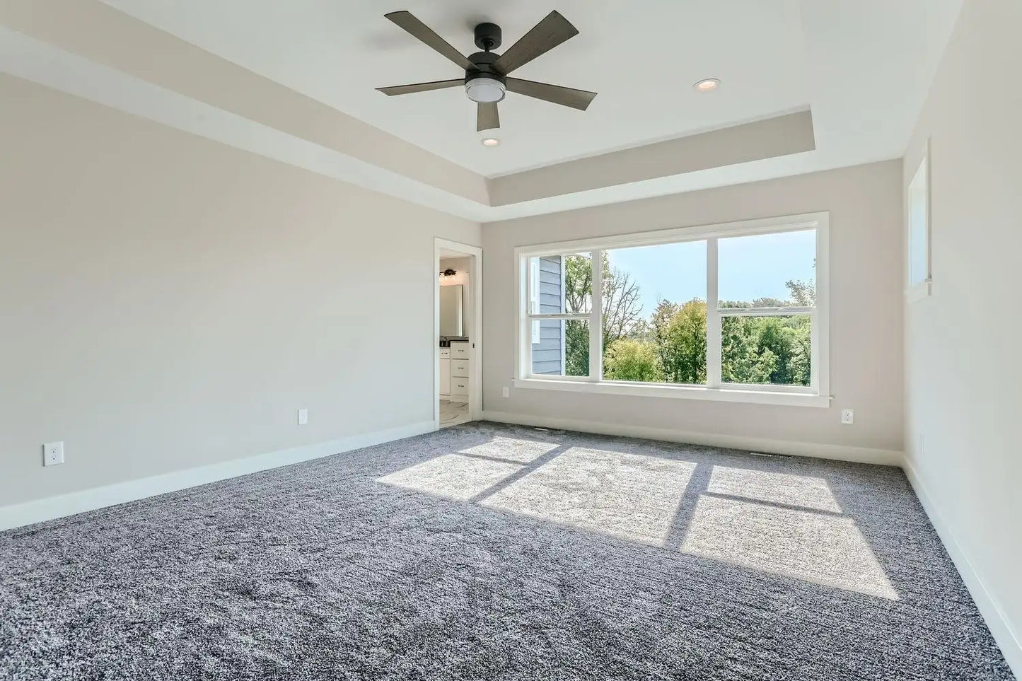 7329 Agate Trail, Inver Grove Heights, MN 55077