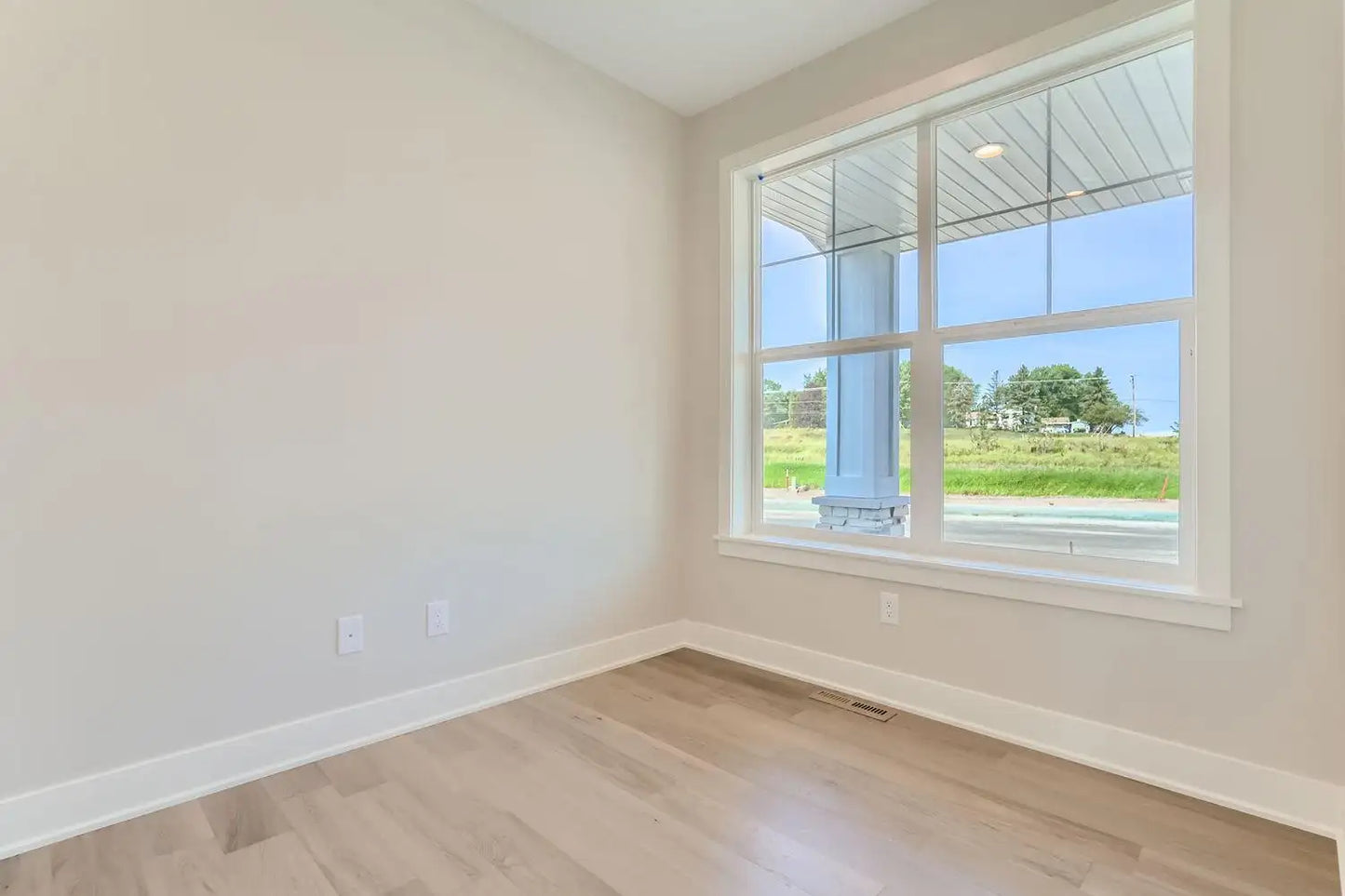 7329 Agate Trail, Inver Grove Heights, MN 55077