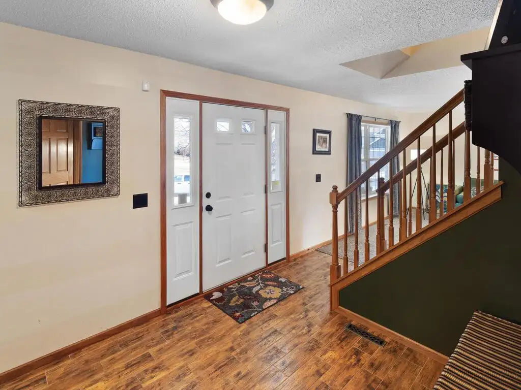 2052 Wilhelm Court, Shakopee, MN 55379