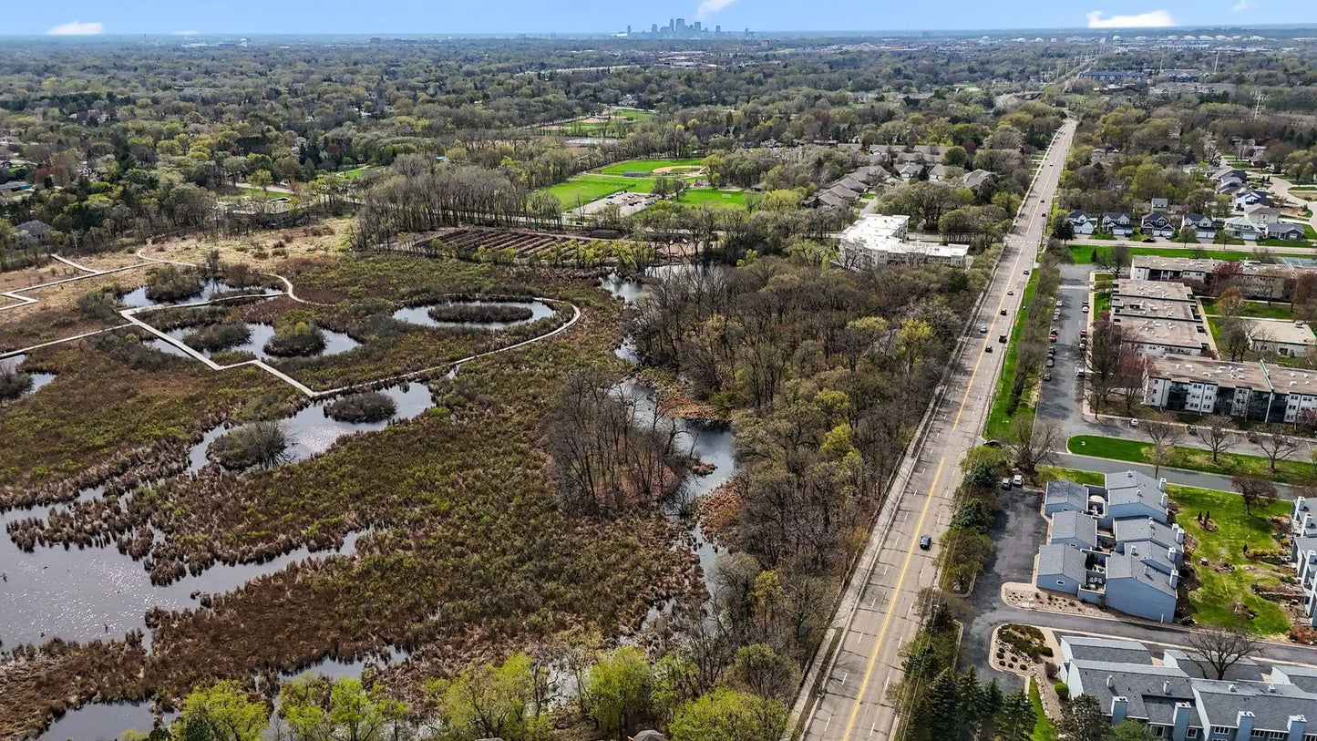 0 County Road C , Roseville, MN 55113