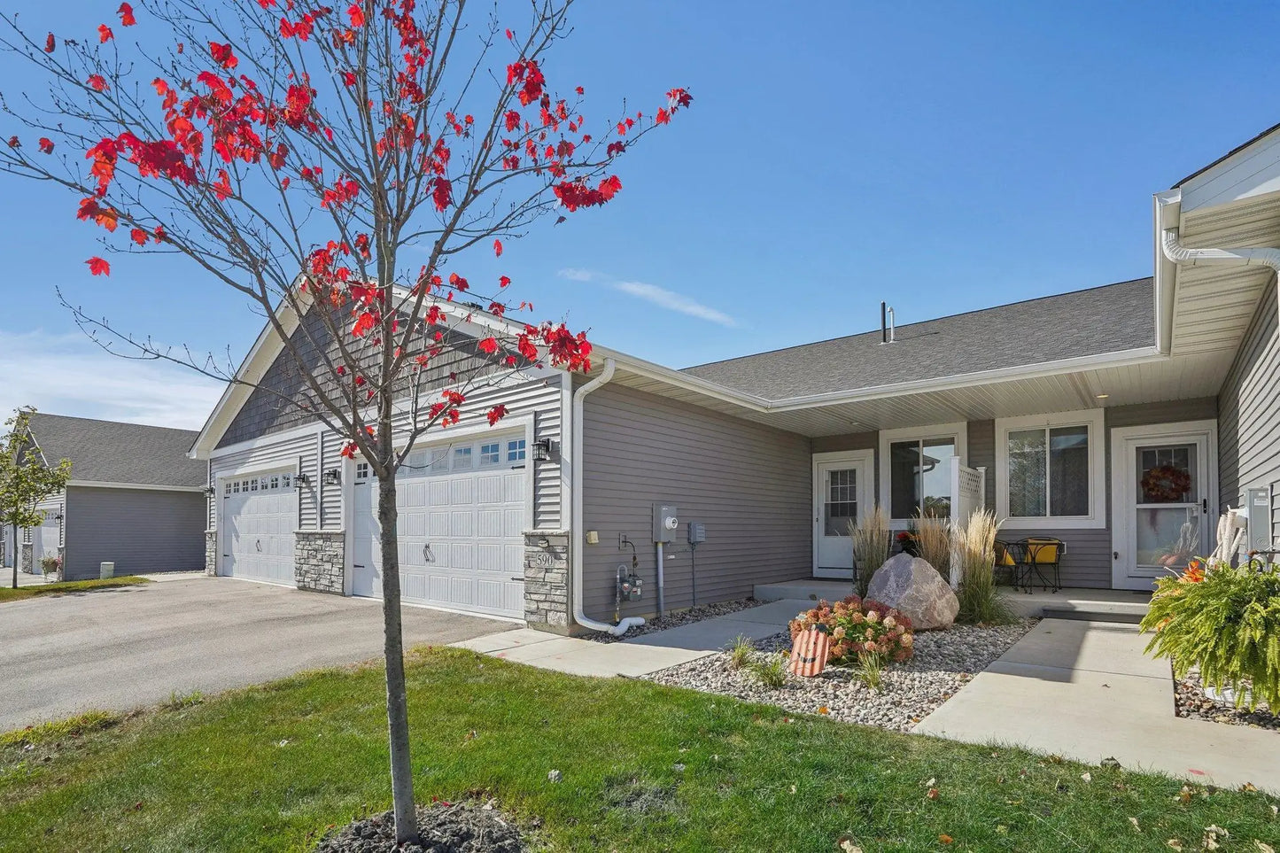 590 Marsh Path, Norwood Young America, MN 55397