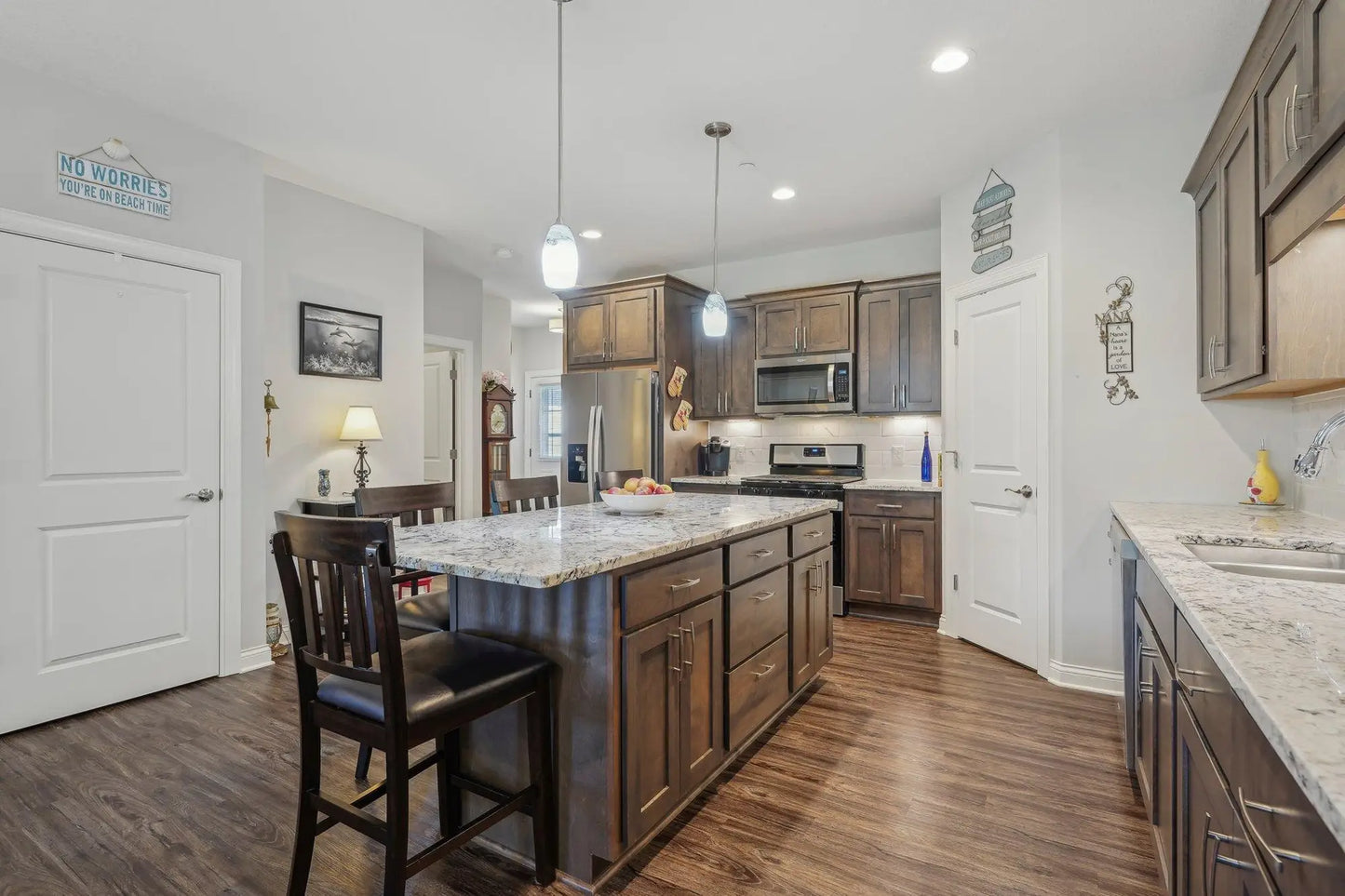 590 Marsh Path, Norwood Young America, MN 55397