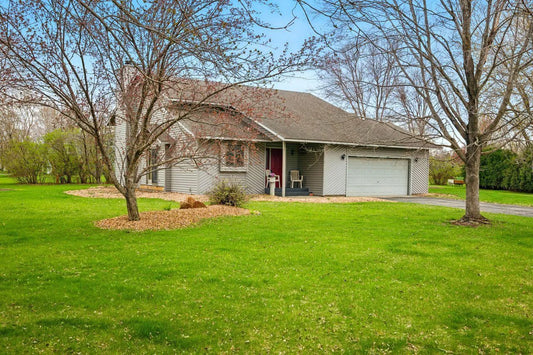 5716 Blue Jay Court, Saint Cloud, MN 56303