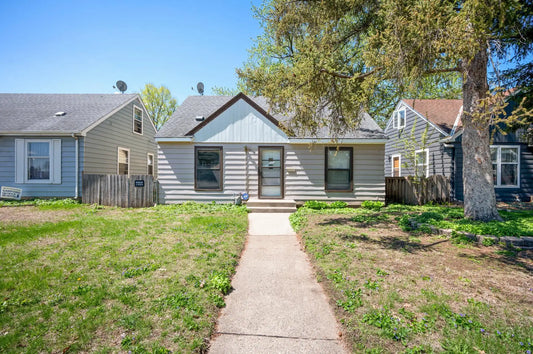 5748 25th Avenue, Minneapolis, MN 55417