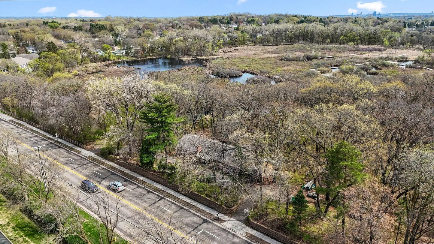 0 County Road C , Roseville, MN 55113