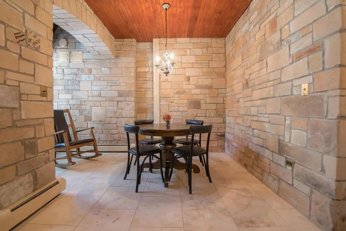 801 Pine Cone Trail, Marine On Saint Croix, MN 55047