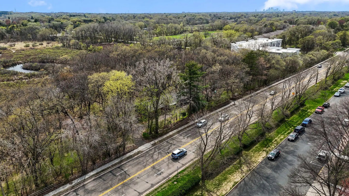 0 County Road C , Roseville, MN 55113