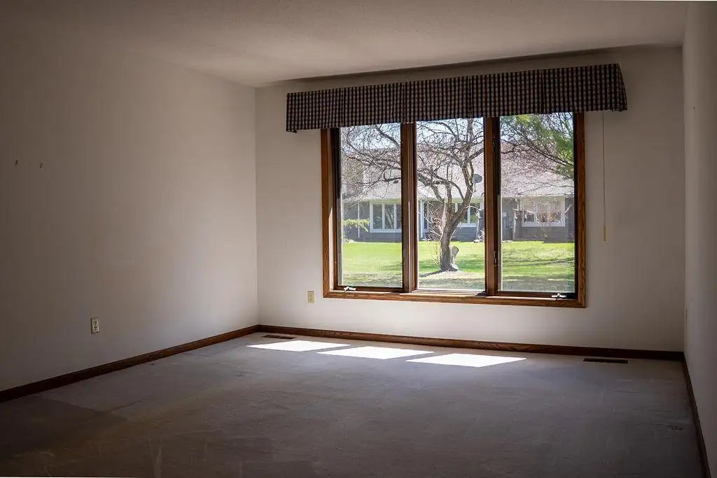 5687 Dunlap Avenue, Shoreview, MN 55126