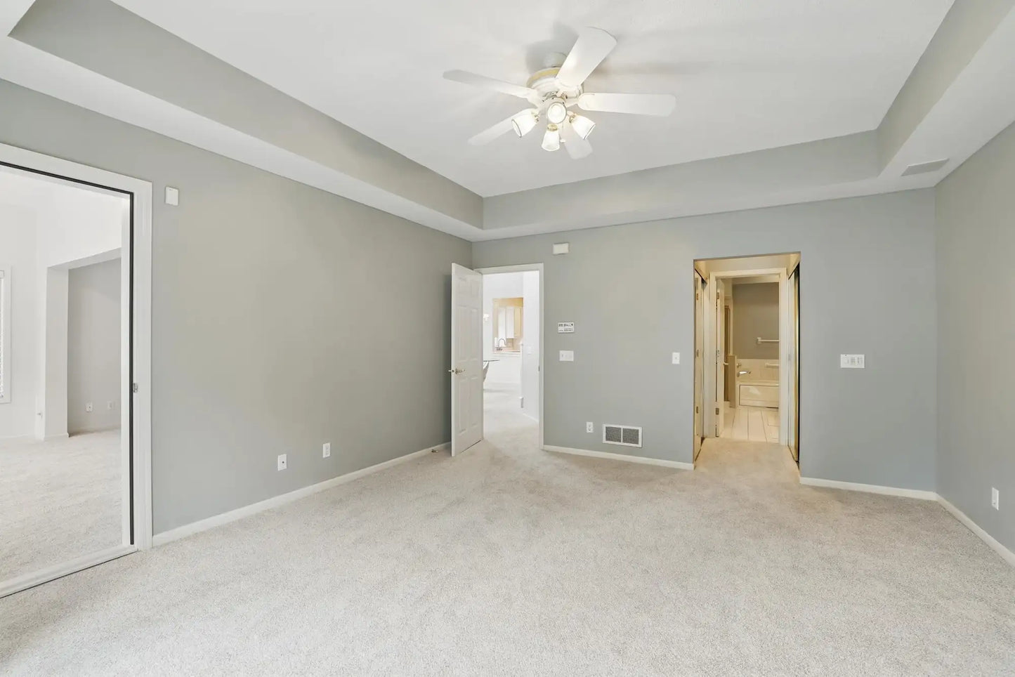 5541 70th Street, Edina, MN 55439