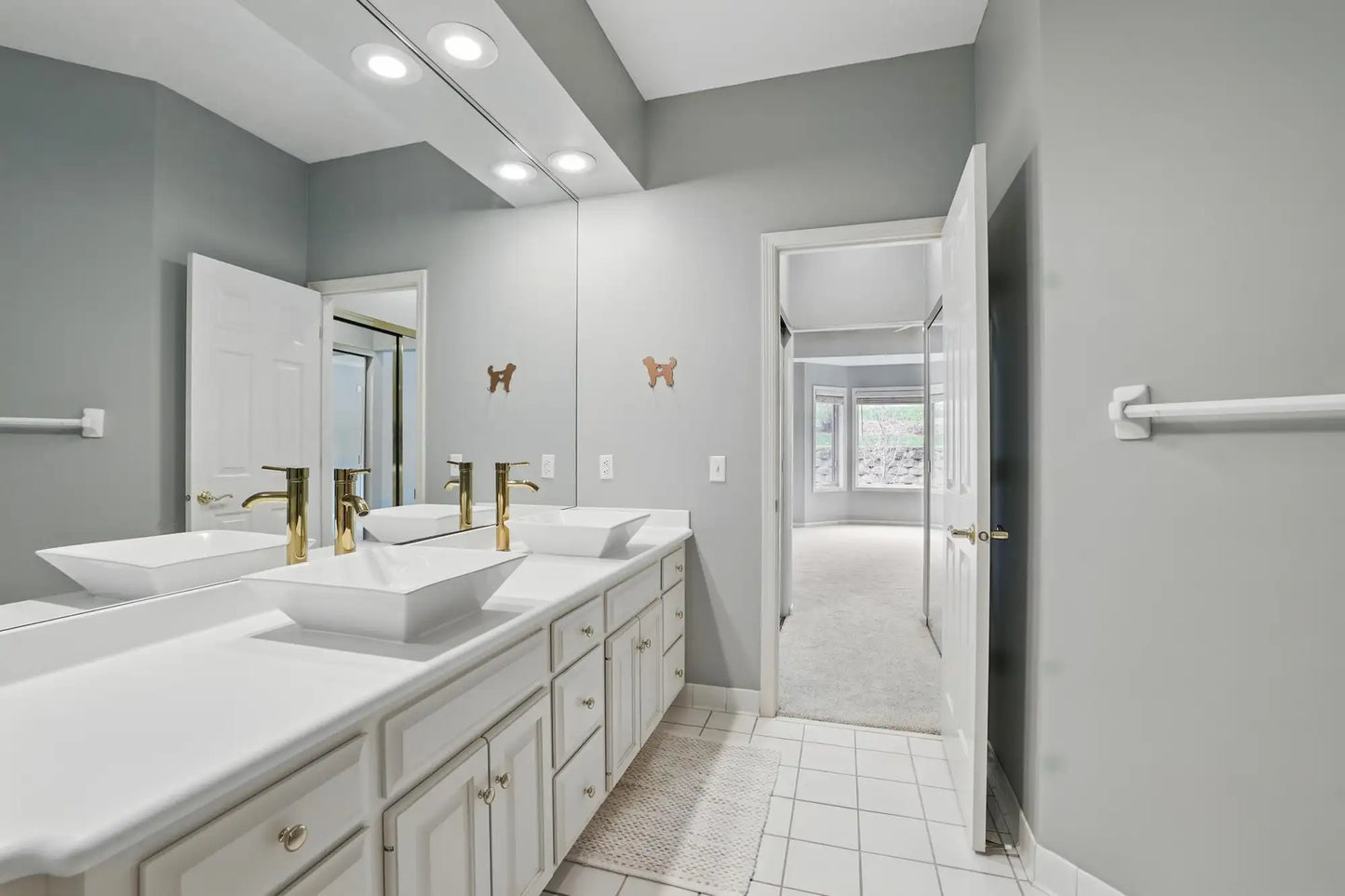 5541 70th Street, Edina, MN 55439