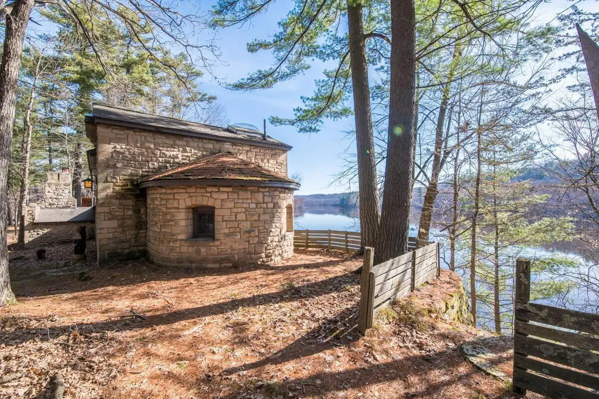 801 Pine Cone Trail, Marine On Saint Croix, MN 55047