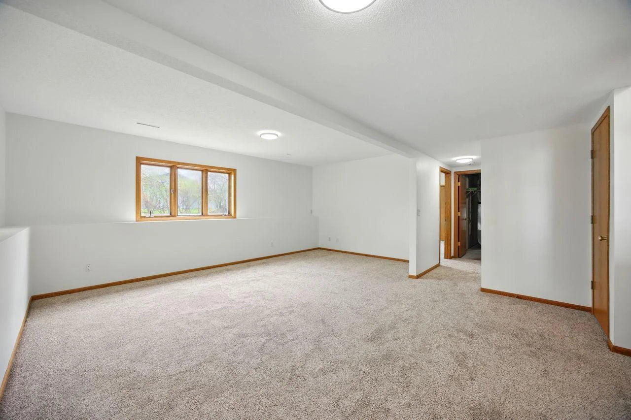 5716 Blue Jay Court, Saint Cloud, MN 56303