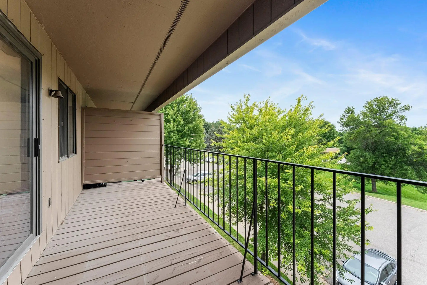 5697 Green Circle Drive, Minnetonka, MN 55343