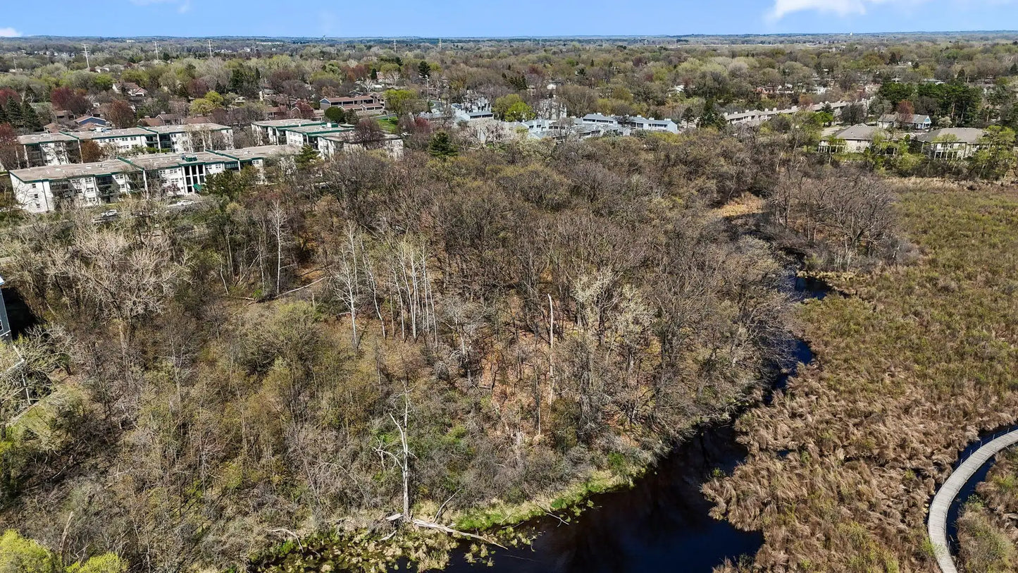 0 County Road C , Roseville, MN 55113